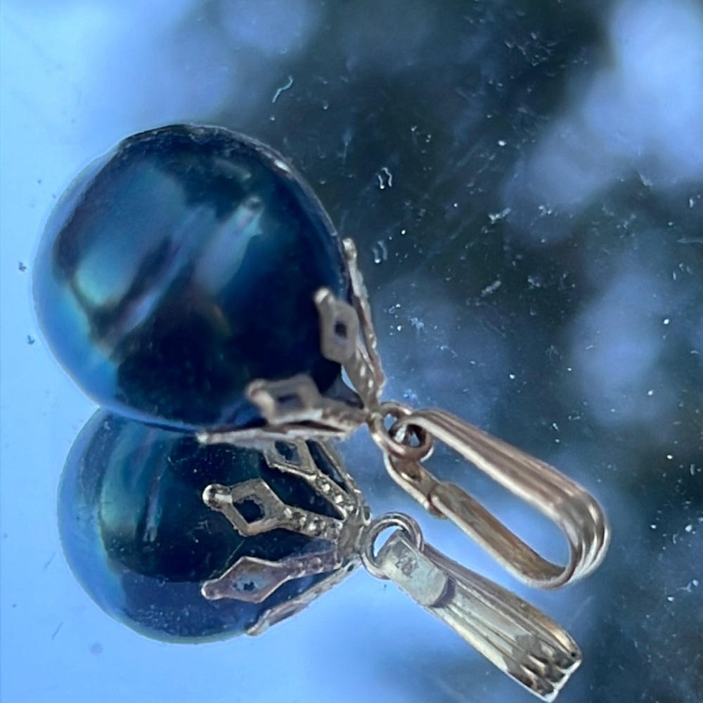 Tahitian Pearl Gold Crown Pendant